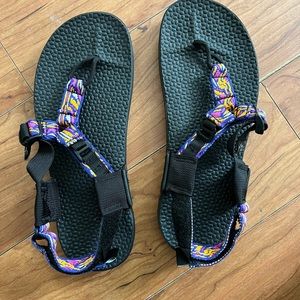 Brand new Bedrock Sandals